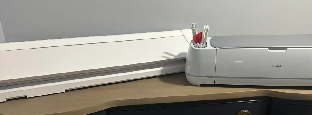 silhouette cameo pro 4 and cricut maker 3